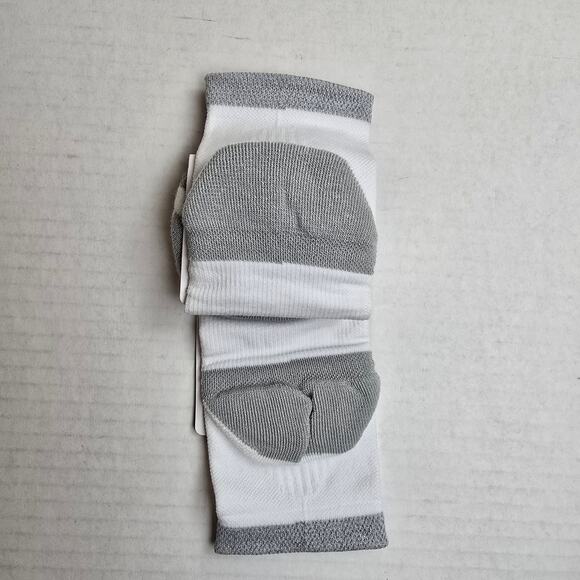 Nike Spark Running Ankle Socks Size W9.5-11/M8-9.5 White Cushioned Dri-Fit - Picture 2 of 3